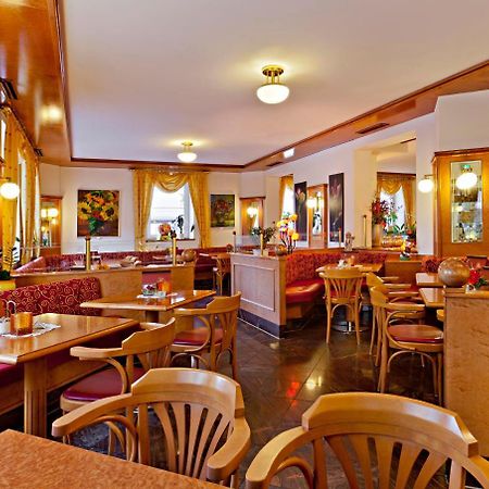 Hotel Greinwald ماركتوبردورف المظهر الخارجي الصورة