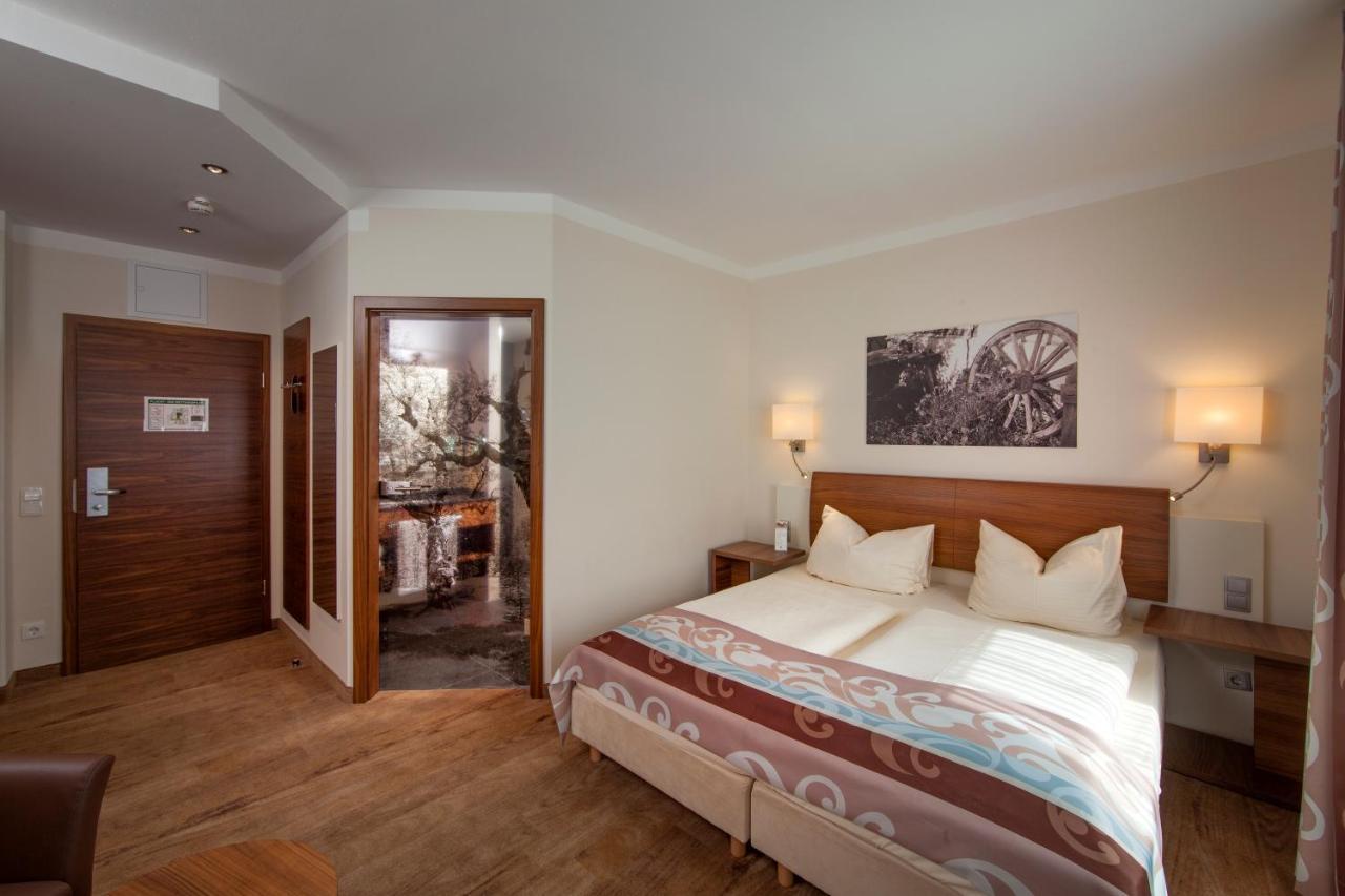 Hotel Greinwald ماركتوبردورف المظهر الخارجي الصورة