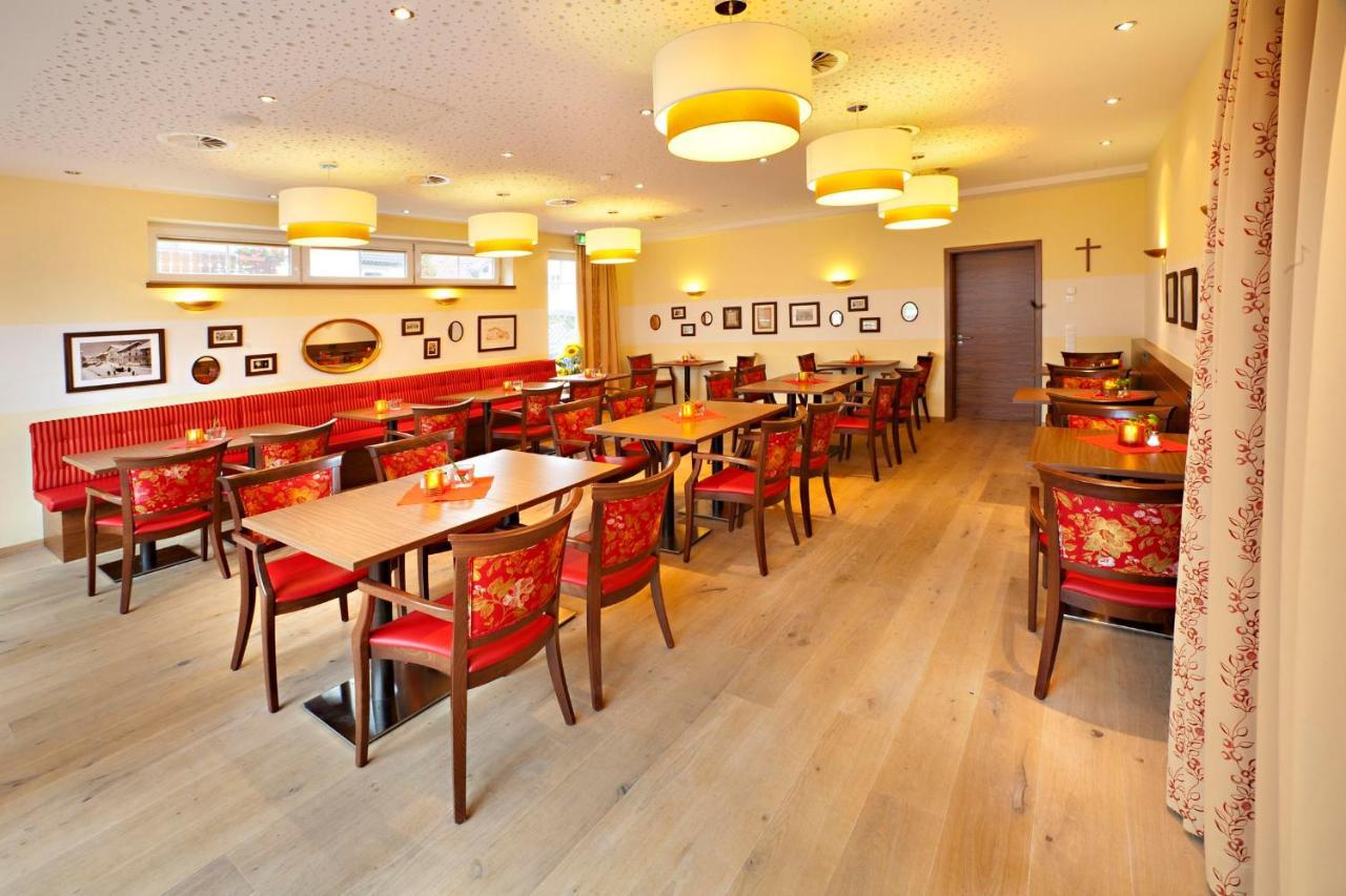 Hotel Greinwald ماركتوبردورف المظهر الخارجي الصورة