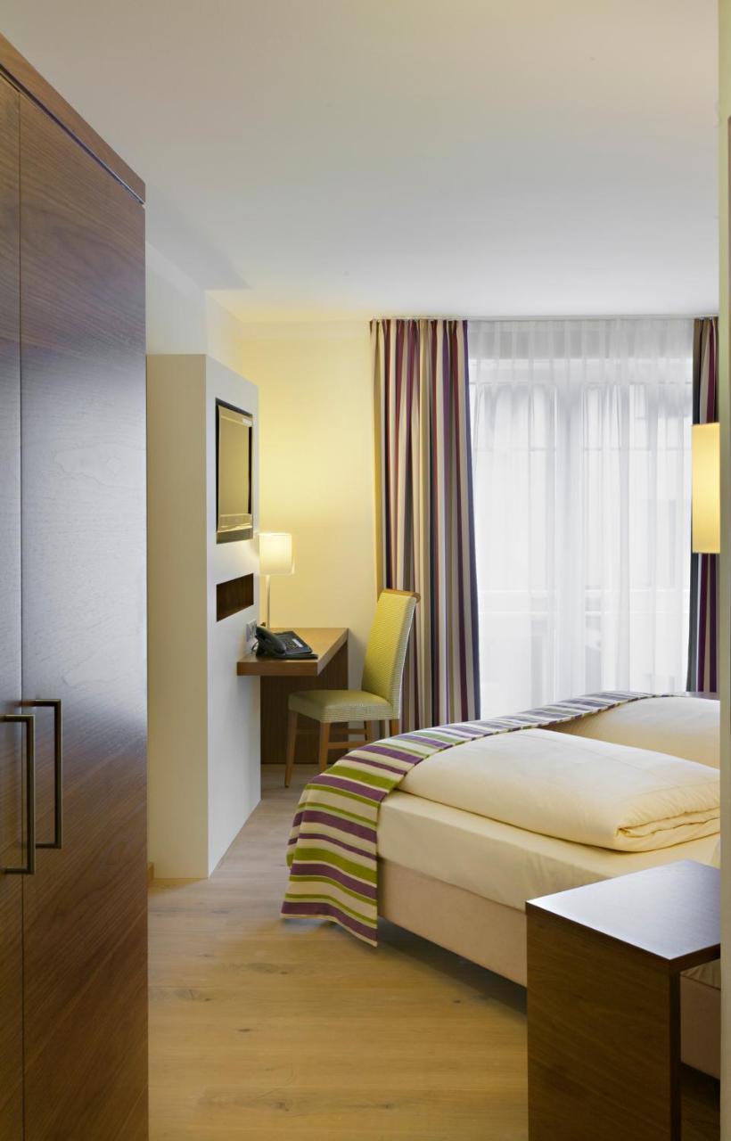 Hotel Greinwald ماركتوبردورف المظهر الخارجي الصورة